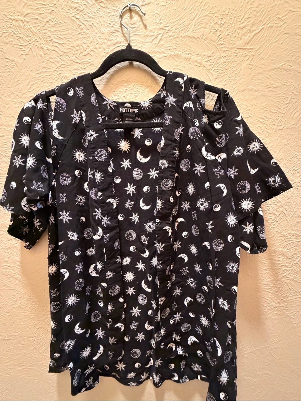 Hot topic Witchy Kimono Top